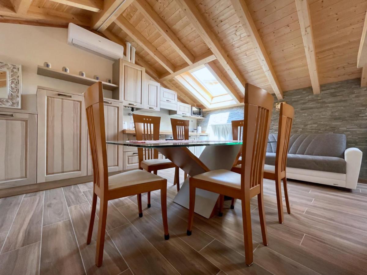Ferienwohnung Ca De Sora Luino Exterior foto