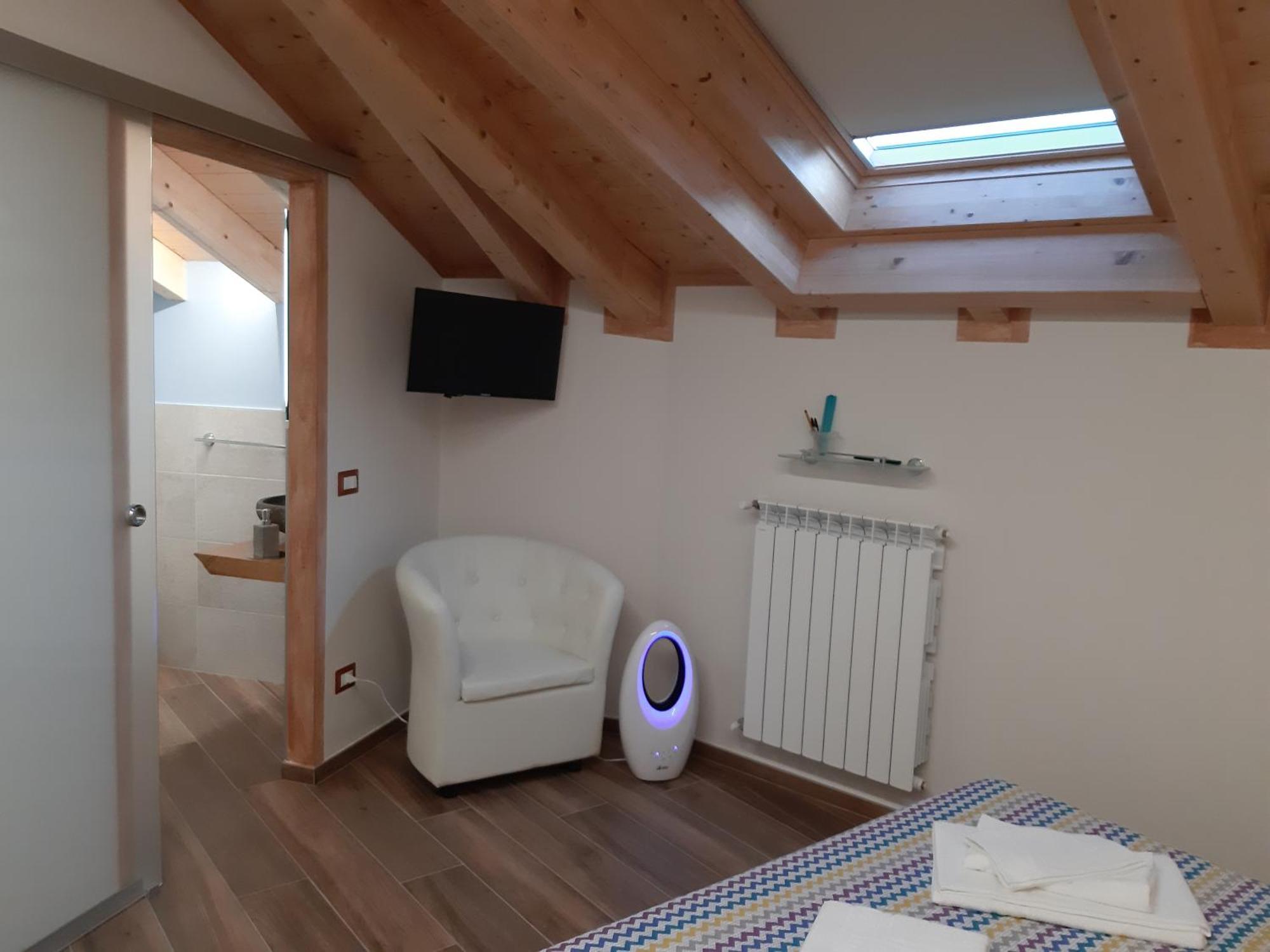 Ferienwohnung Ca De Sora Luino Zimmer foto